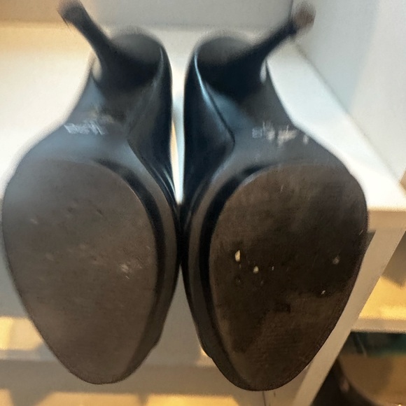 Gently worn a few times Aldo stiletto pumps - Picture 4 of 4